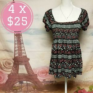 R▪E▪Q floral top